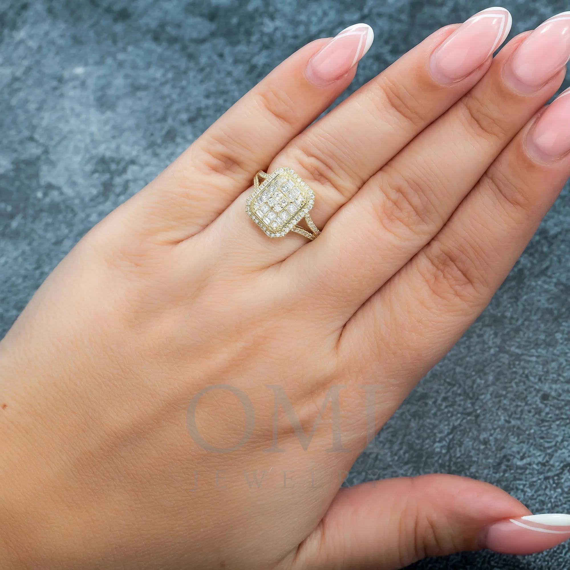 14K GOLD PRINCESS AND BAGUETTE DIAMOND RECTANGLE CLUSTER RING 0.75 CT