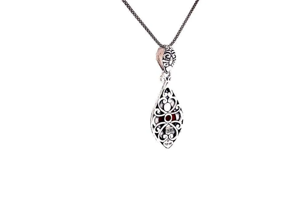 Banta Pendant- Coral
