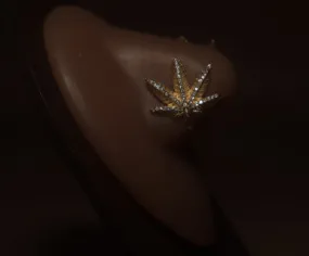 Mary J Leaf Gem Nose Clip-On