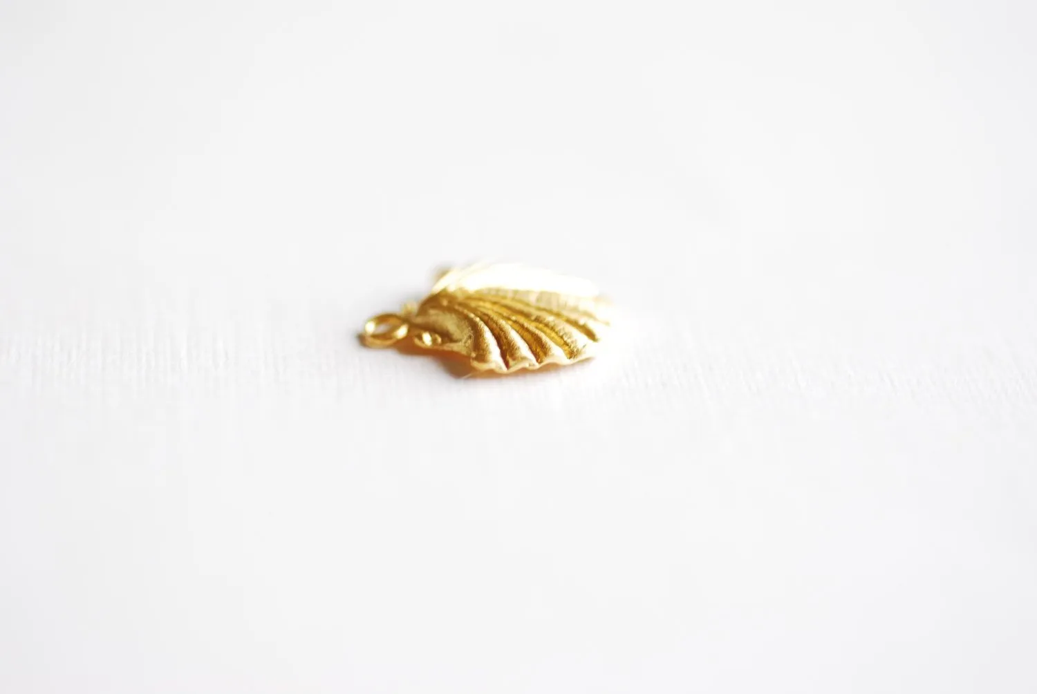 Matte Vermeil Wholesale Gold Sea Shell Charm- 18k gold over Sterling Silver, Vermeil Gold Oyster Shell Charm, Sea life Charm, Beach Charms, Beads, 72