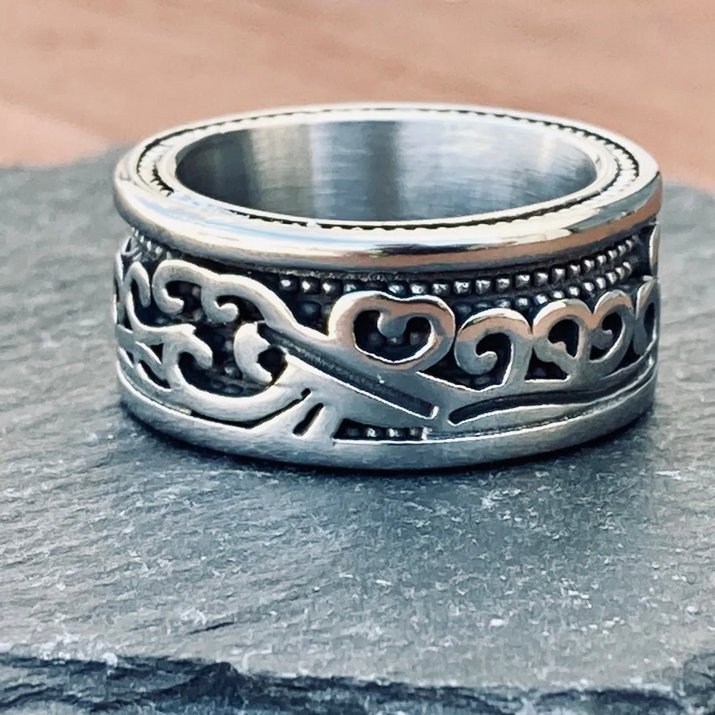 Sanity's Band Collection - The Ocean Ring - Silver - R94