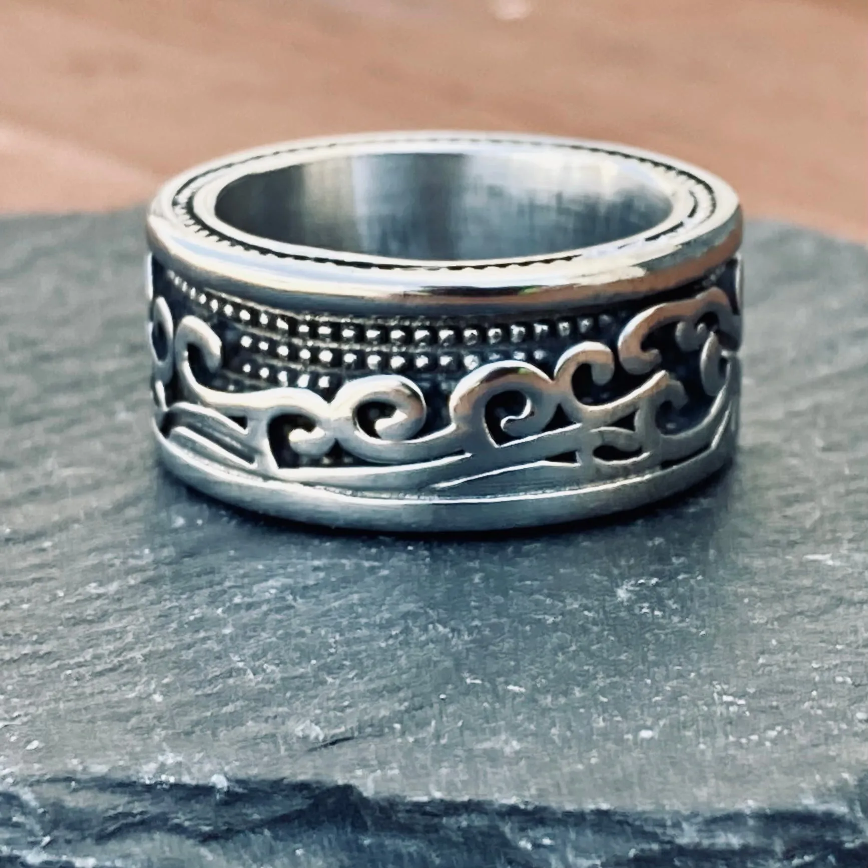 Sanity's Band Collection - The Ocean Ring - Silver - R94